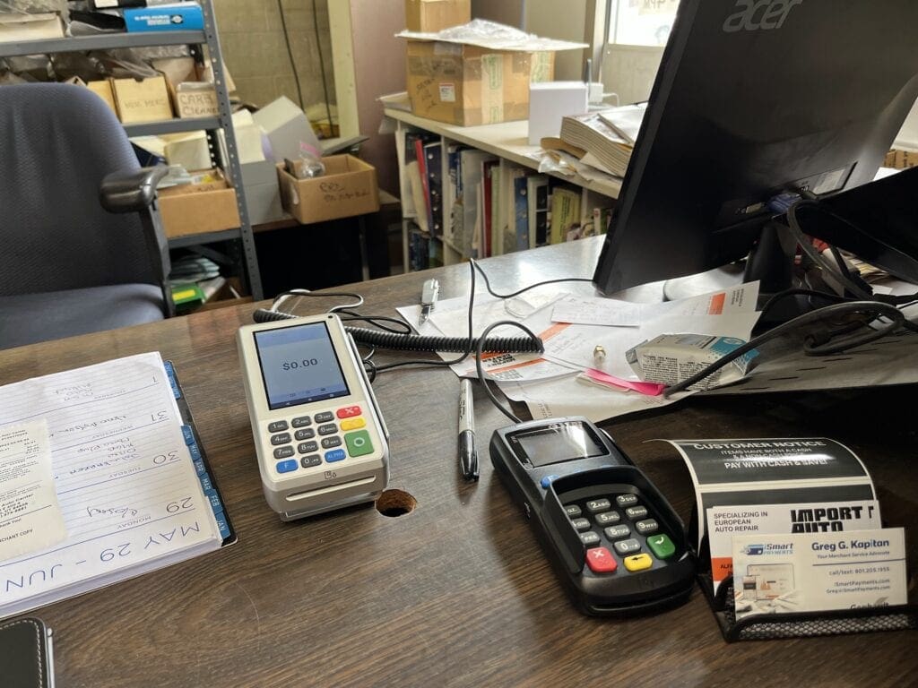 auto repair shop using dual pricing credit card terminals