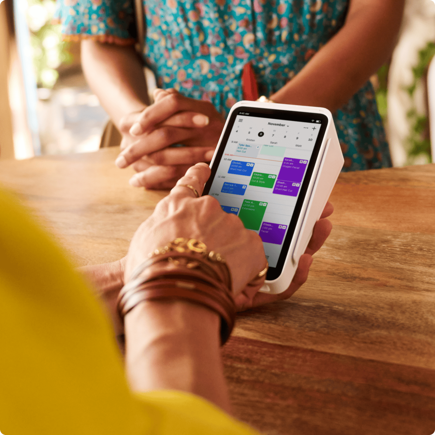 image of a square terminal with customer and merchant